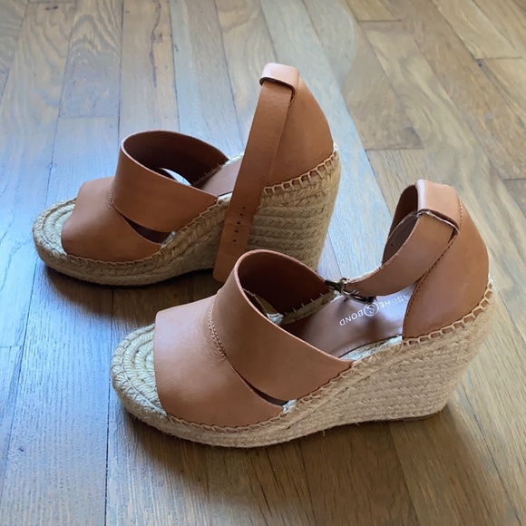 Treasure & Bond wedge sandals - Picture 2 of 3
